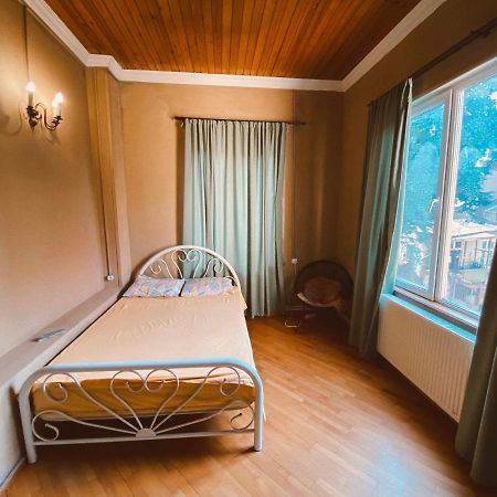 Corner Guest House 트빌리시 외부 사진
